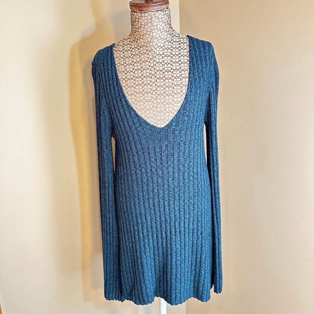 Guess Sweater